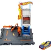 Hot Wheels City Downtown Repair Station Playset With 1 Car, Connects To Other Sets & Tracks